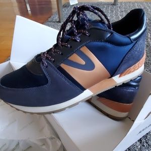 Tretorn Loyola 9 Night/Rose Gold Sz 9.5